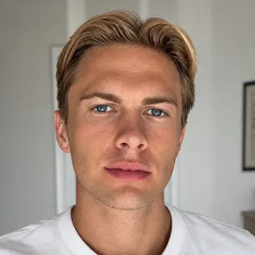 Portræt af Lucas Borcher, redaktør på Hjemmegymmet